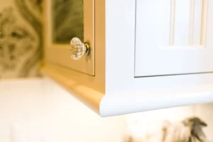 Bowdler cabinet details