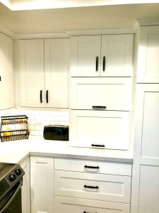 Moreno Black and White Modern Kitchen