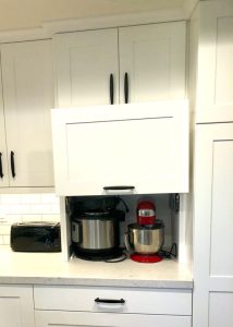 Moreno Black and White Modern Kitchen
