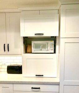 Moreno Black and White Modern Kitchen